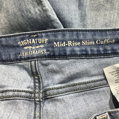 Levi’s Signature Mid-Rise Slim Jeans Women’s 12 (31W) – Light Wash, Slim, Cuffed