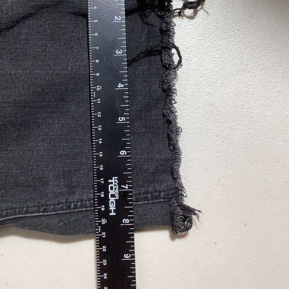 American Eagle Black Denim Shorts Men’s 32 –Distressed, Frayed Hem, Extreme Flex