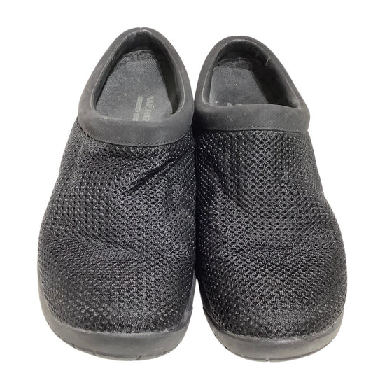 Merrell Black Performance Footwear Size 8 - Comfortable, Athletic, Outdoor