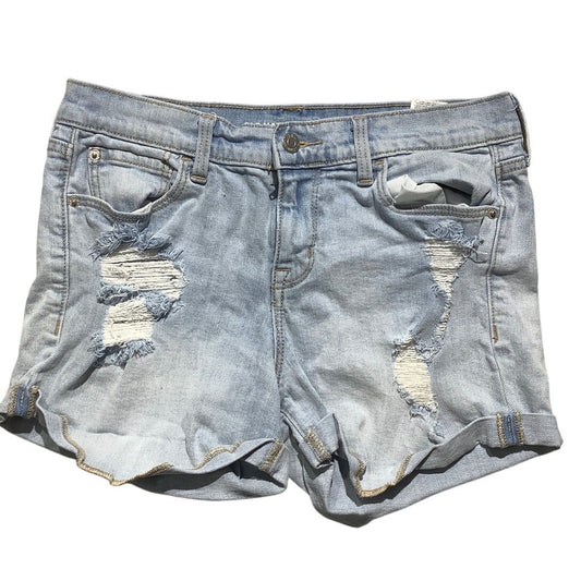 Old Navy Light Wash Denim Shorts Women’s 6 – Boyfriend, Distressed, Rolled Hem