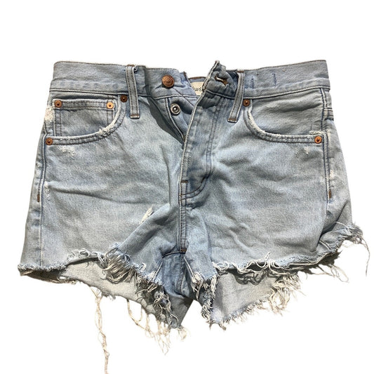 Madewell Relaxed Light Wash Denim Shorts Size 23 – Grunge, Y2K, Streetwear