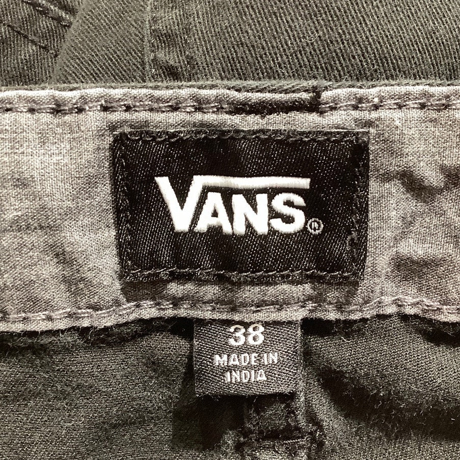 Vans Black Skateboard Shorts Men’s Size 38 — Casual, Streetwear, Skater