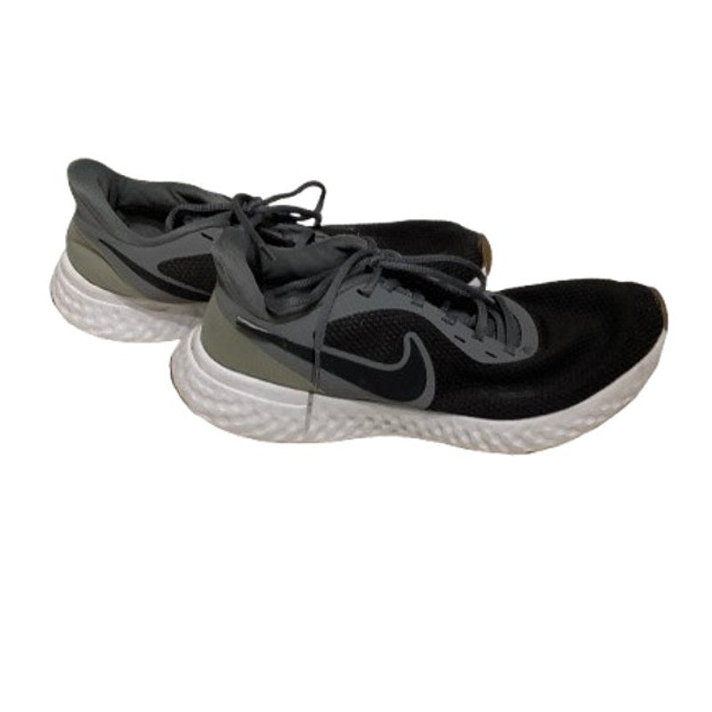 Nike Revolution Running Shoes Size 8.5 - Athleisure, Sporty, Comfortable