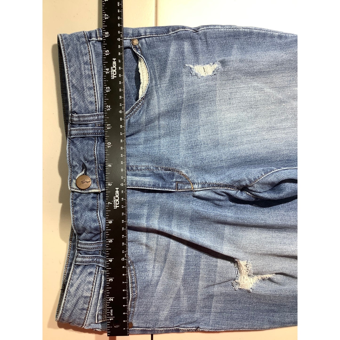 1822 Denim Blue Distressed Raw Hem Jeans Women’s 14 — Y2K, Casual, Edgy