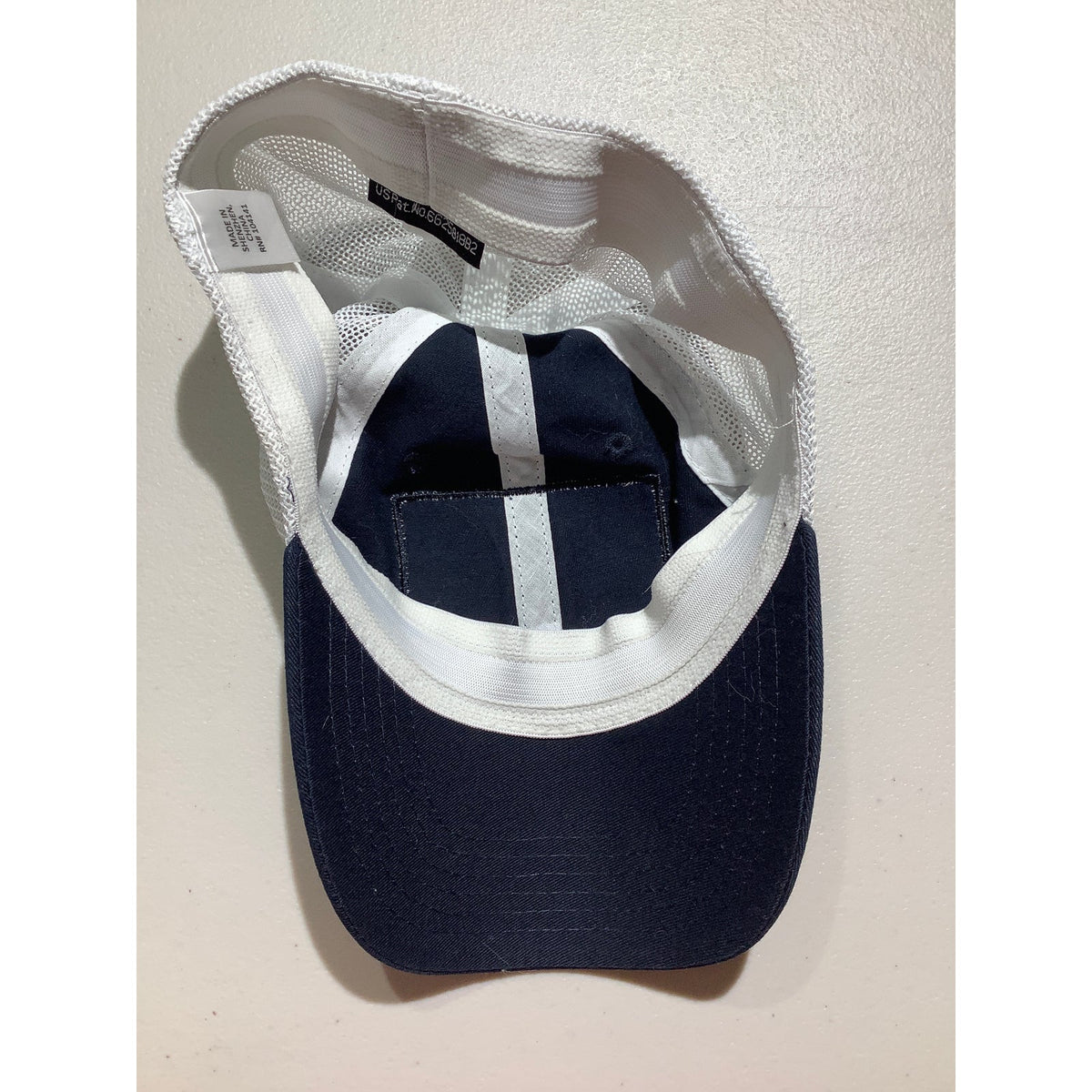Columbia PFG One Size Navy White Fish Flag Trucker Fishing Hat