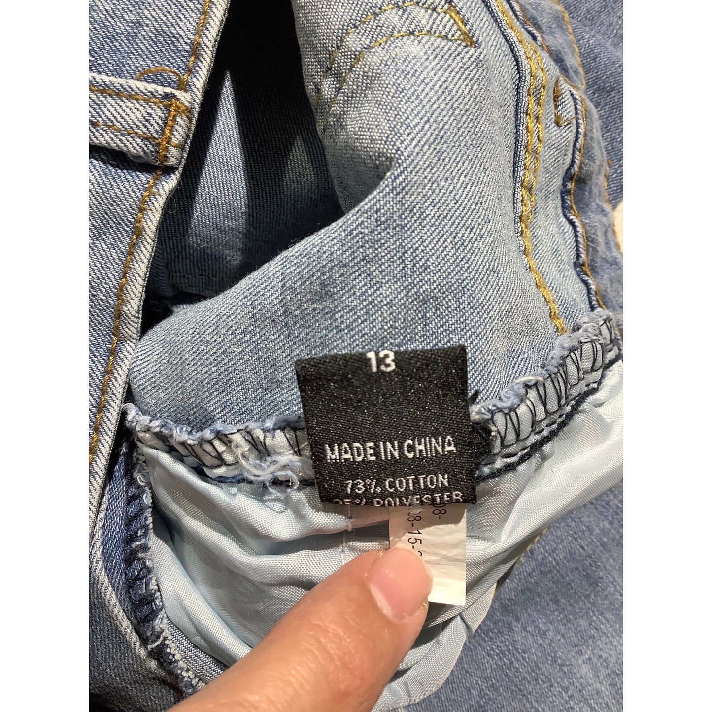 Thrill Jeans High Rise Relaxed Jeans Women's Size 13— Y2K, Retro, Casual