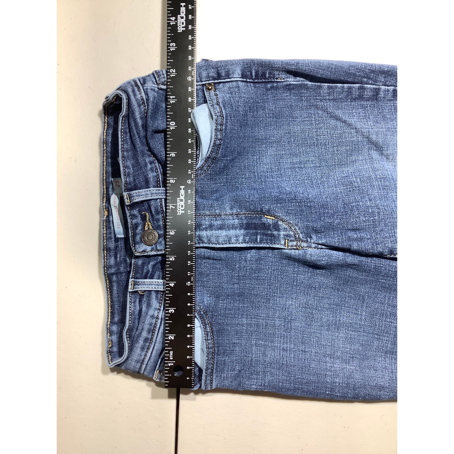 Levi’s High Rise Skinny Jeans Youth Size 25W x 28L - Casual, Denim, Stretch