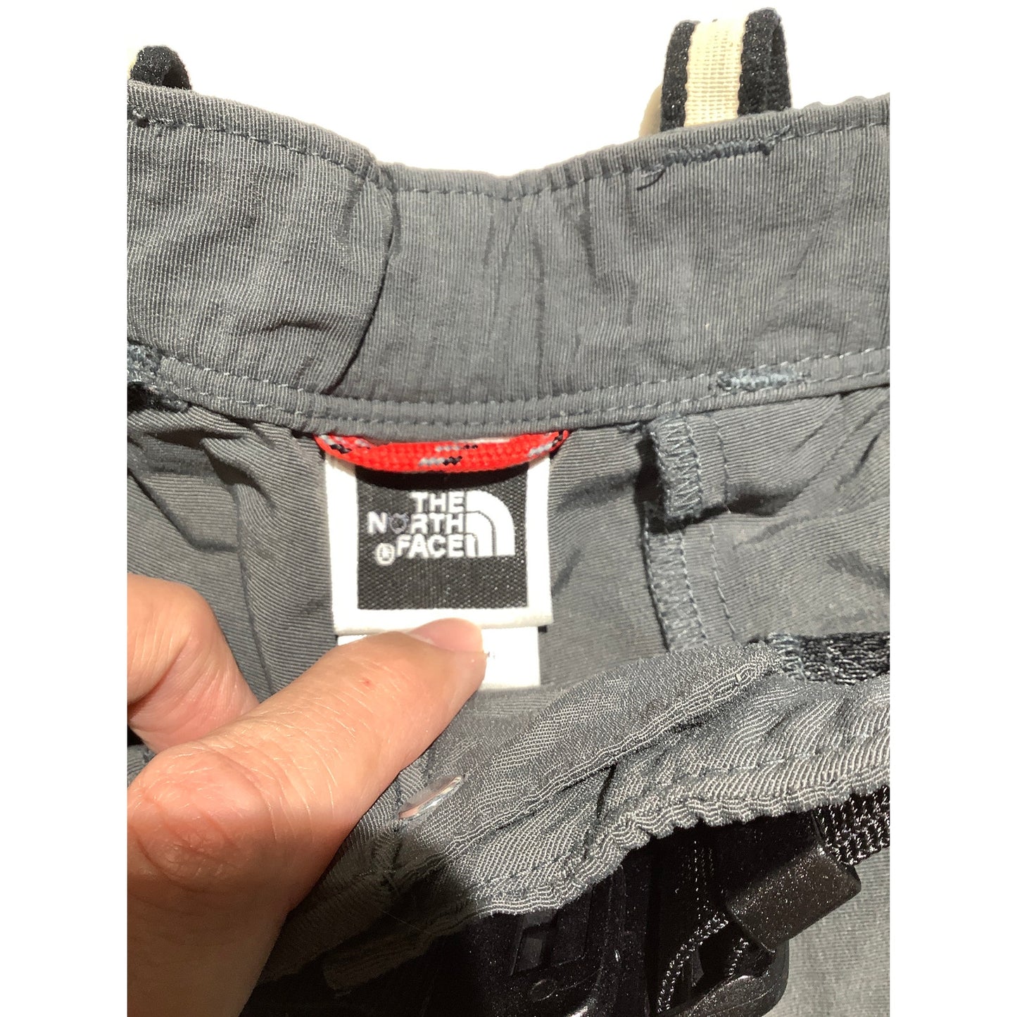 The North Face Cargo Shorts Women’s Size S— Integrated Belt,Outdoor, Performance