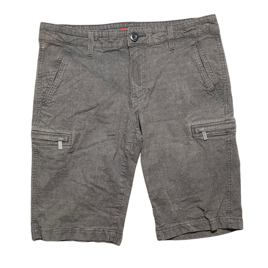 GUESS Men’s 31W Flat Front Cargo Shorts — Casual, Utility, Classic