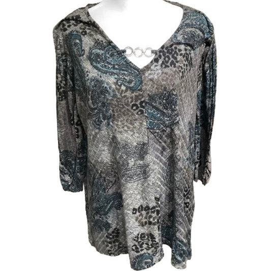 ALYX 3/4 Sleeve Top 2X Grey Patterned Stretchy V-Neck Boho Chic Teacher Comfy