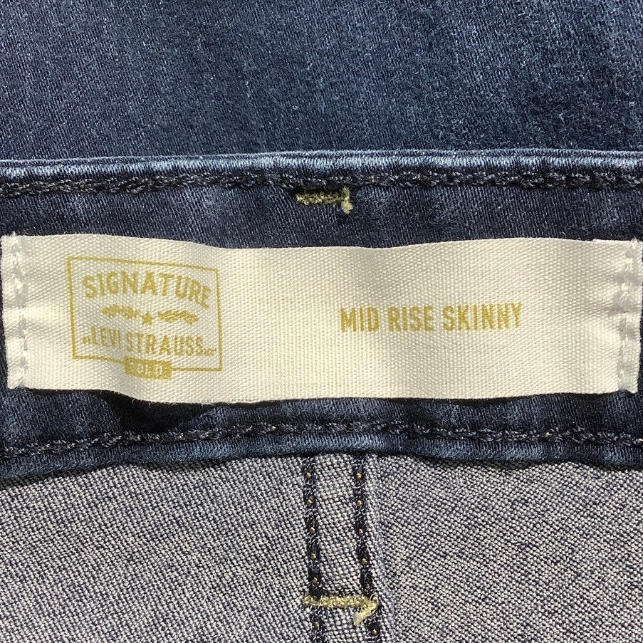 Levi’s Women’s Mid Rise Skinny Jeans 37W x 28L — Stretch, Casual, Everyday