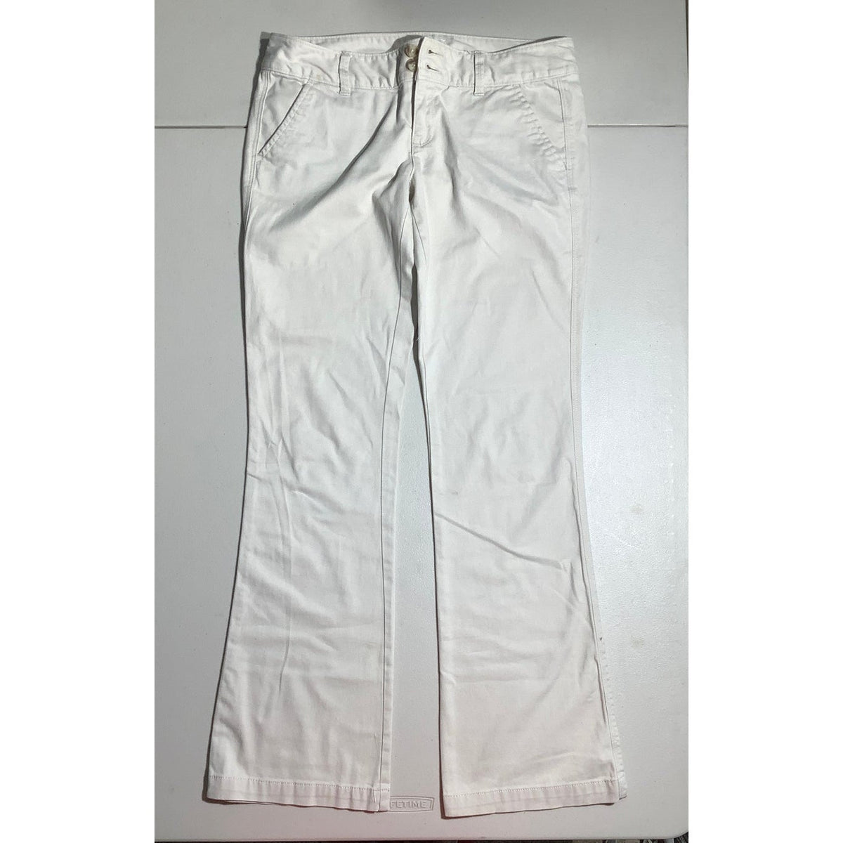 American Eagle Women's 4 Long Khaki Flare Casual Pants Y2K Preppy
