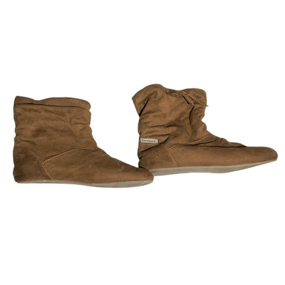 Bearpaw Journey Suede Ankle Boots Brown Women’s 8 — Cozy, Casual, Winter