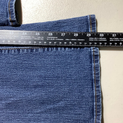 Levi’s Signature Bootcut Jeans Women 16M 33x32 — Classic, Stretch, Everyday