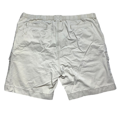 Tommy Bahama Men’s Light Khaki Cargo Shorts Size XL — Casual, Relaxed, Utility