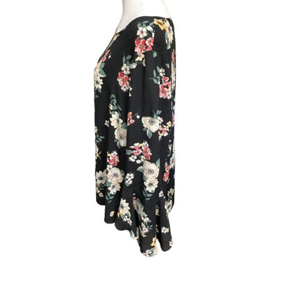 Vince Camuto Black Floral Top, Size Large - Feminine, Boho, Chic