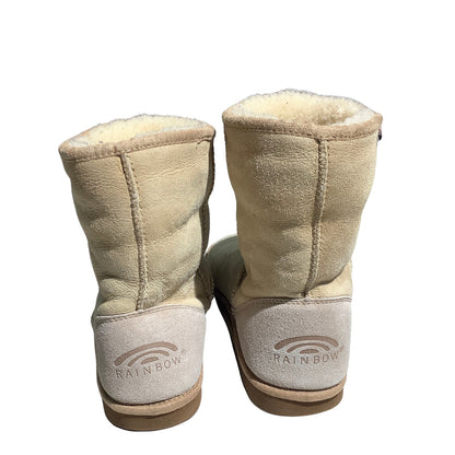 Rainbow Light Tan Faux Suede Short Boots Women’s Size 6W — Cozy, Winter, Casual