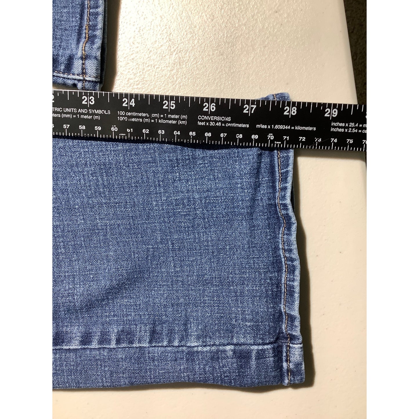 Levi’s 314 Shaping Straight Jeans Men’s 33W 30L — Classic, Casual, Cotton Blend
