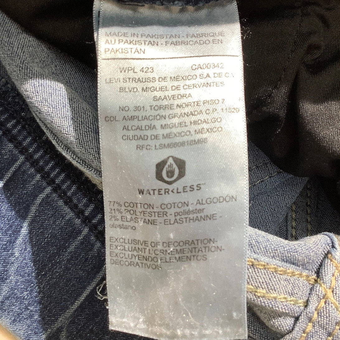 Levi’s Signature Pull-On Skinny Jeans 31W 32L — Stretch, Slim Fit, Comfort