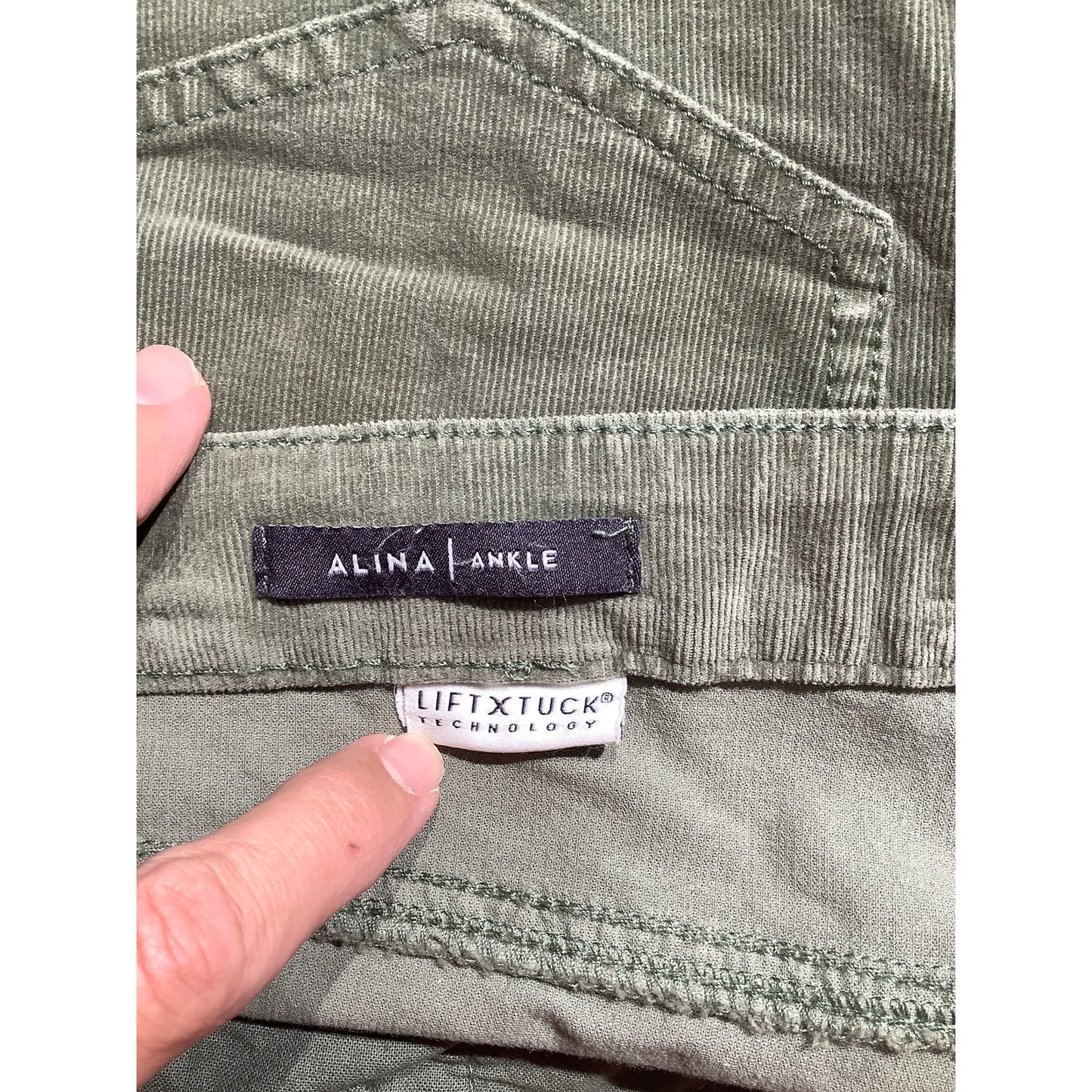 NYDJ Alina Ankle Corduroy Pants Women’s Size 12 — Lift Tuck, Stretch, Casual