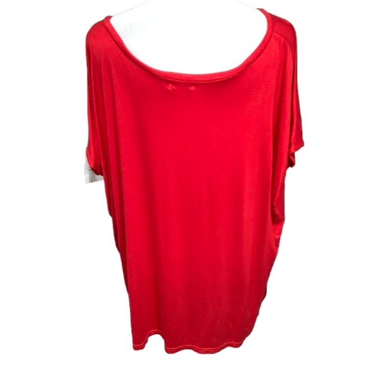 PIKO 1988 Bright Red Bamboo Blend Top Small – Minimalist, Relaxed, Versatile