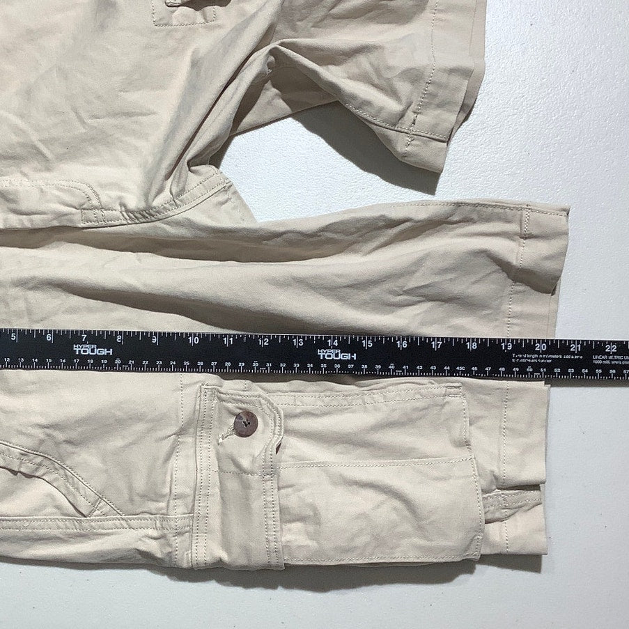 Urban Pipeline Cargo Shorts Men's Size 33 Khaki — Superflex, Utility, Casual