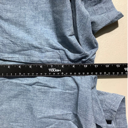 Peter Millar Seaside Chambray Golf Shorts Men's Size 34 — Coastal, Golf, Classic