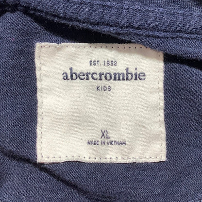 Abercrombie & Fitch Pocket T-Shirt Child Size XL — Casual, Classic, Everyday