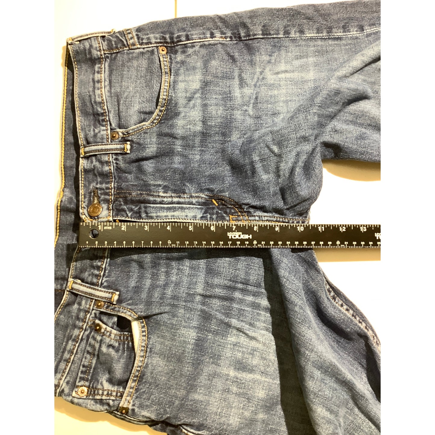 Levi’s 569 Denim Blue Jeans Men 34x32 — Loose Straight, Classic, Streetwear