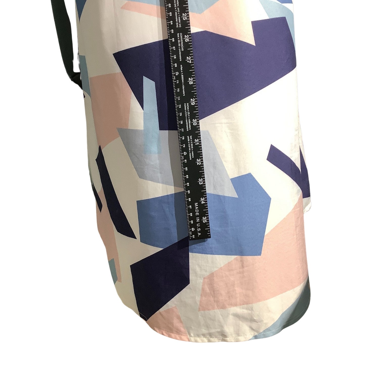 Isassy Geometric Shift Dress Women’s Size Small — Casual, Belted Option, Modern