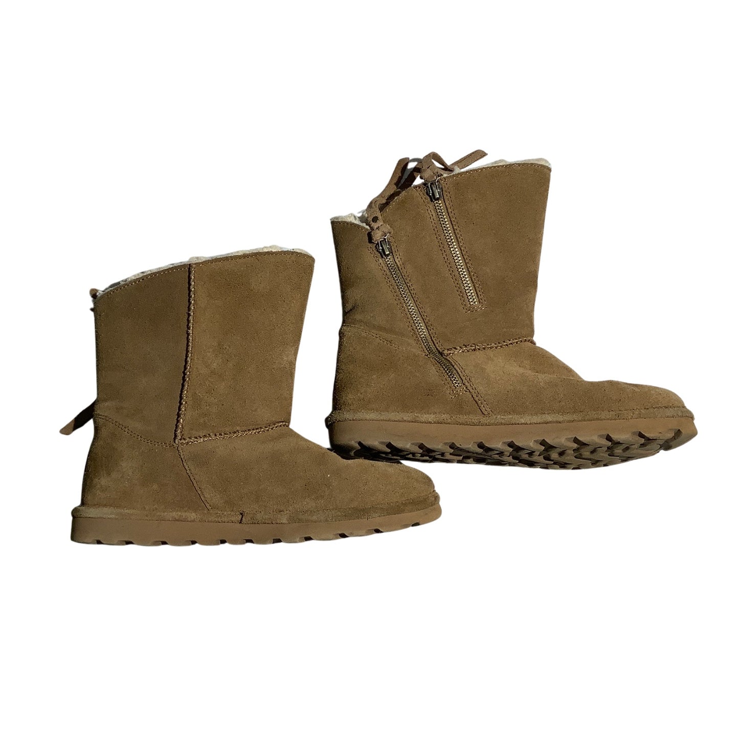 Bearpaw Sheepskin Lined Suede Boots Tan Women’s 8 — Winter, Cozy, Casual