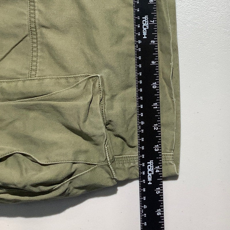 Polo Ralph Lauren Men’s Olive Cargo Shorts Size 46B – Classic, Chino, Outdoor