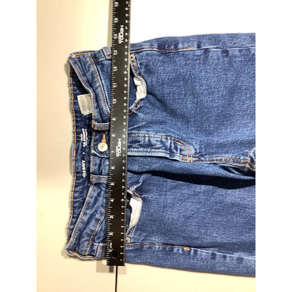 Old Navy High-Rise OG Straight Jeans Women's Size 2— Classic, Casual, Minimalist