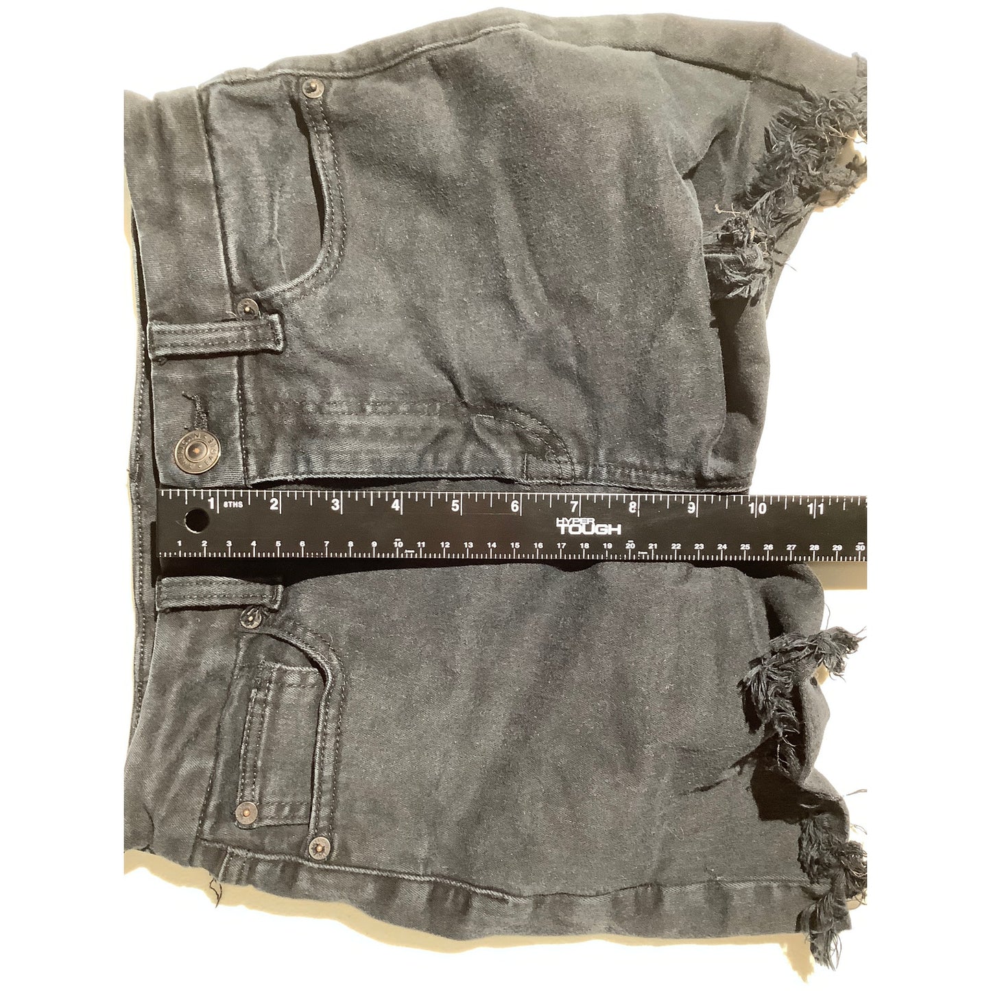 American Eagle Distressed Denim Shorts Women’s Size 6 — Hi-Rise, Raw Hem, Casual