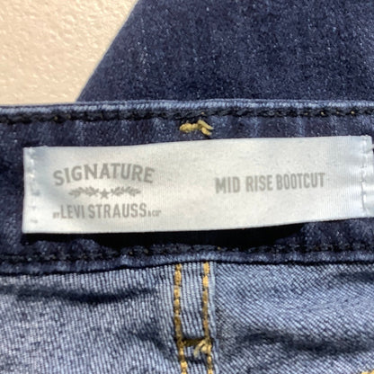 Levi’s Signature Mid Rise Bootcut Jeans Women’s 30W 30L– Casual Stretch, Classic