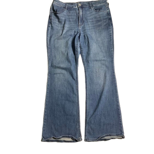 Old Navy High-Rise Wow Flare Jeans Women’s Size 14 Short –Flare, Stretch, Casual