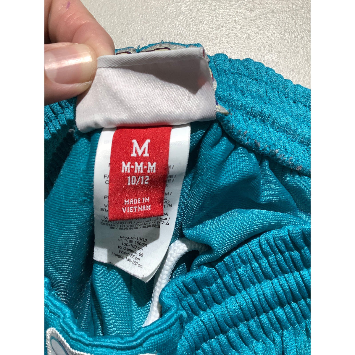 Mitchell & Ness Youth M 10-12 Charlotte Hornets Teal NBA Basketball Shorts