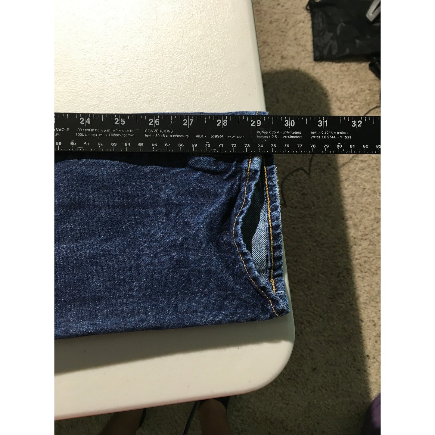 Club Monaco Blue Jeans Size 29/30 – Minimalist, Classic, Vintage