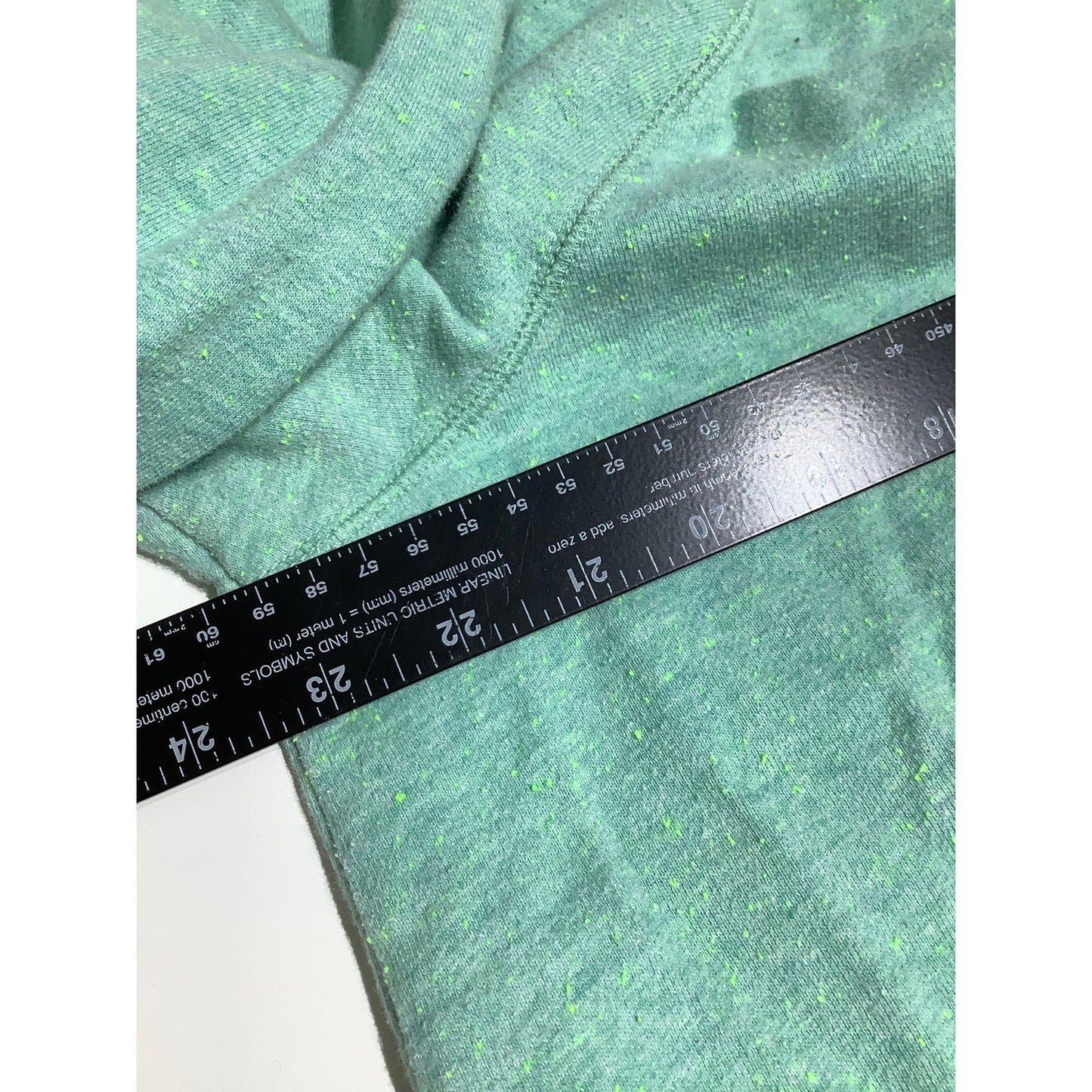 J.Crew Black Label Seafoam Green Sweatshirt XL - Casual, Cozy, Streetwear