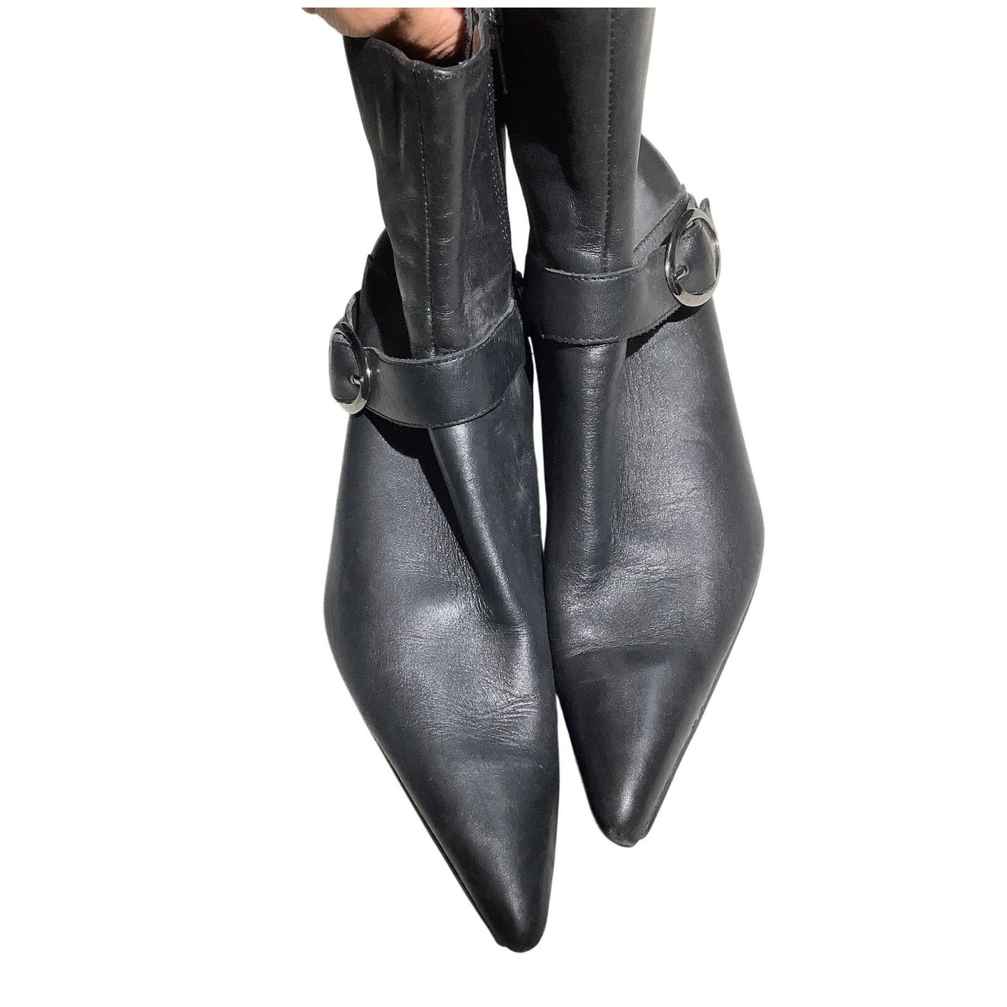 Bruno Valenti Black Leather Ankle Boots Women’s 8.5M — Chic, Dressy, Classic
