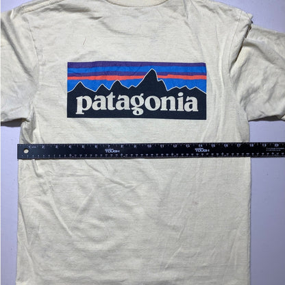 Patagonia Men's Small Yellow Regular Fit Crewneck T-Shirt
