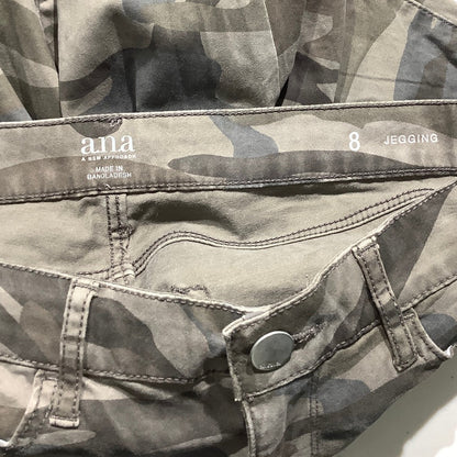 Ana Camo Jeggings Women’s Size 8 – Stretch, Slim, Zipper Detail