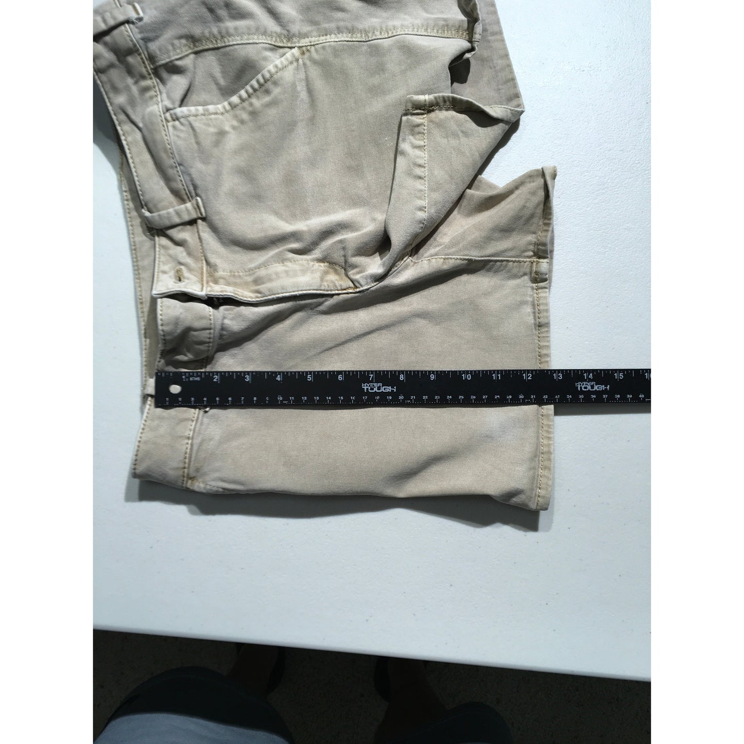 American Eagle Tan Midi Shorts Size 12 – Casual, Minimalist, Everyday