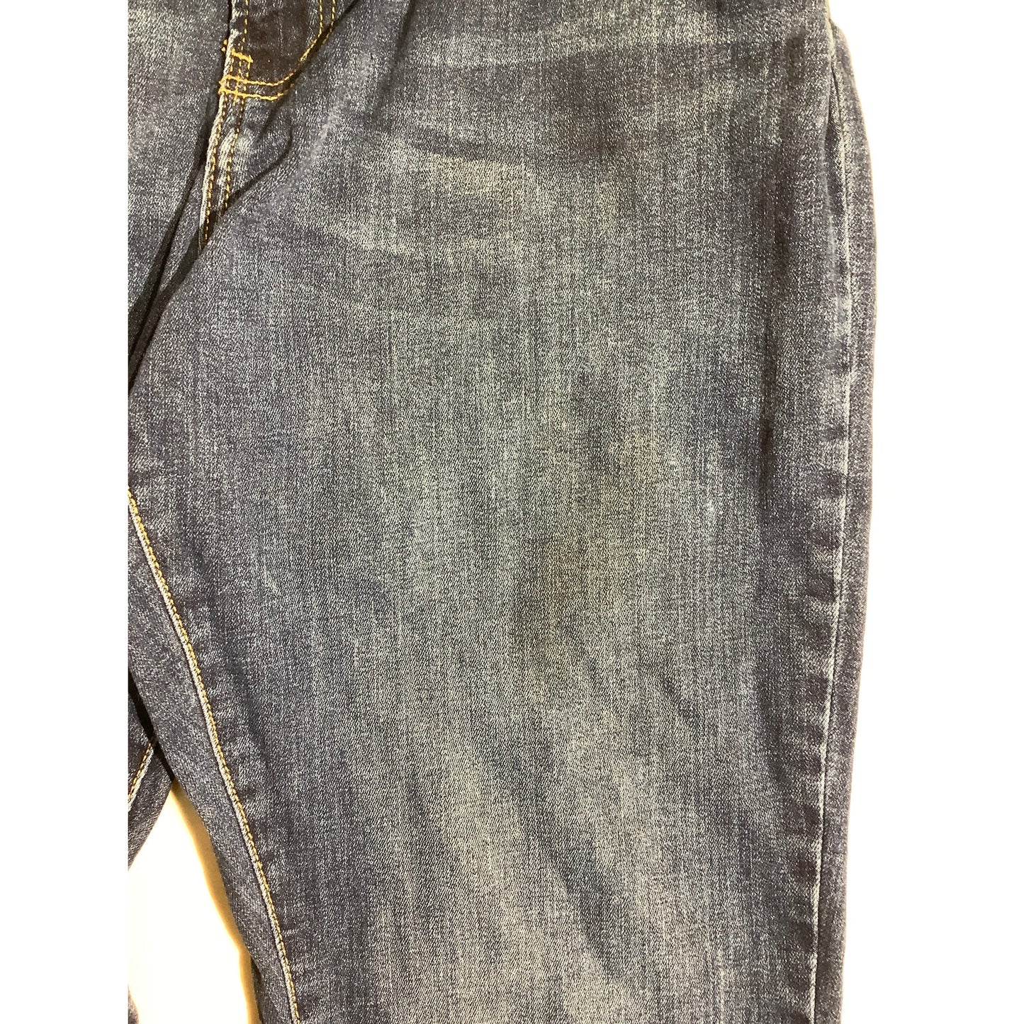 Lucky Brand 410 Straight Jeans Denim Men’s 36x30 — Classic, Casual, Everyday