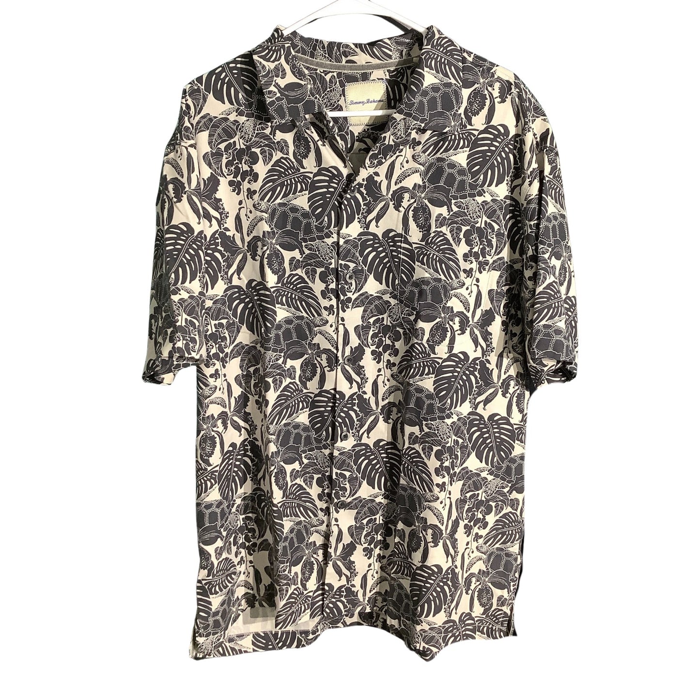 Tommy Bahama Silk Shirt Men’s Size XL – Tropical, Relaxed, Island Style