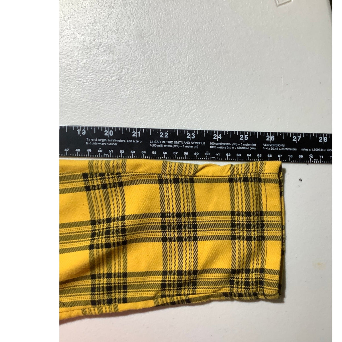 Hot Topic Women's XS Yellow Plaid Cropped Ankle Punk Goth Y2K Pants