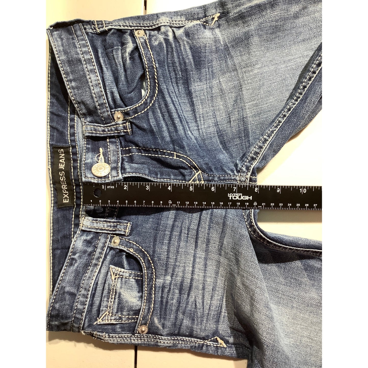 Express Jeans Women’s Skinny Jeans Size 2R — Stretch, Casual, Low Rise