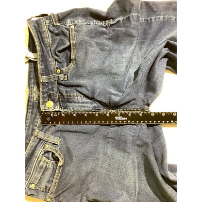 Levi’s Signature Skinny Jeans Men’s Size 31x32 — Casual, Modern, Slim