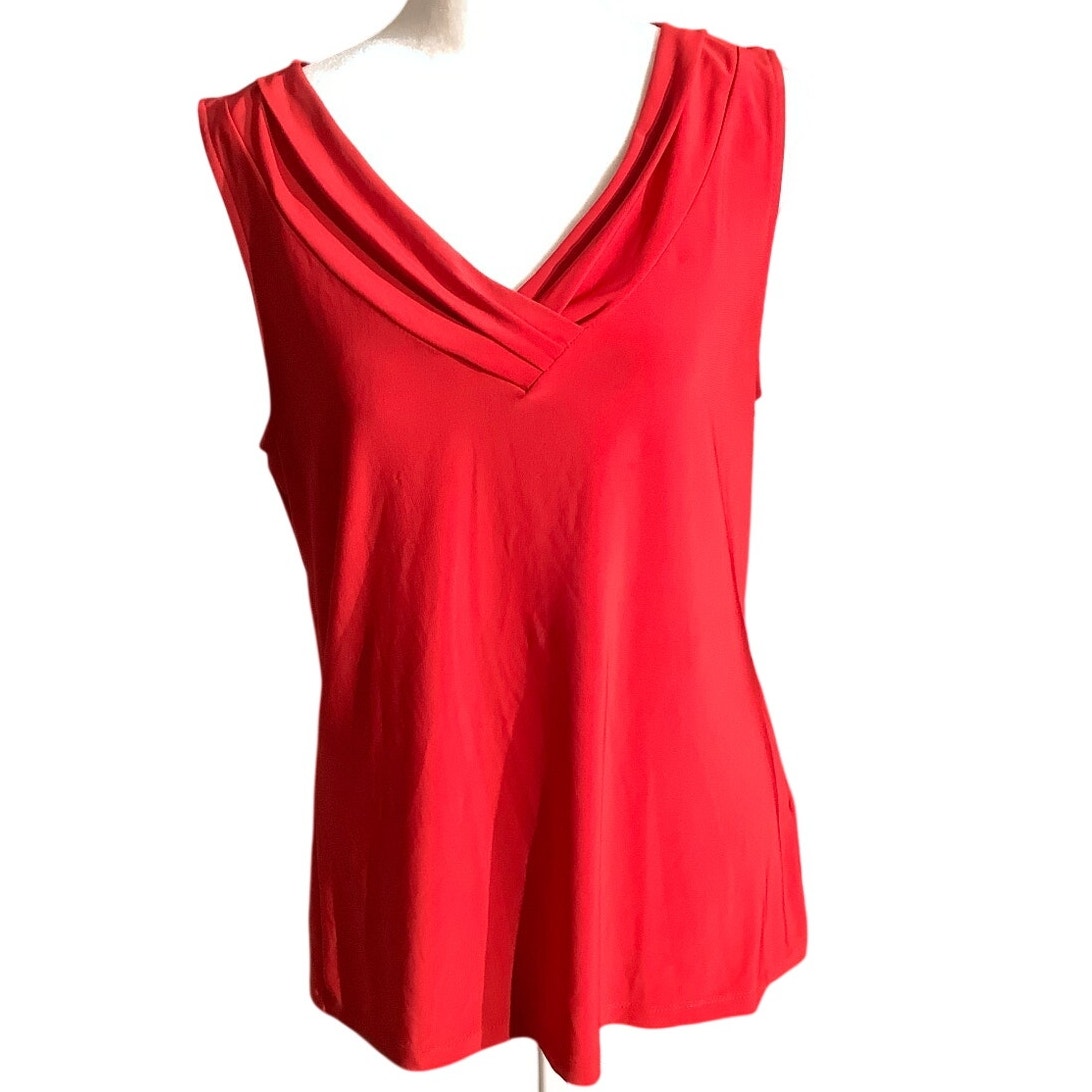 Tahari Red Sleeveless Draped Top Women’s Medium — Career, Elegant, Minimalist