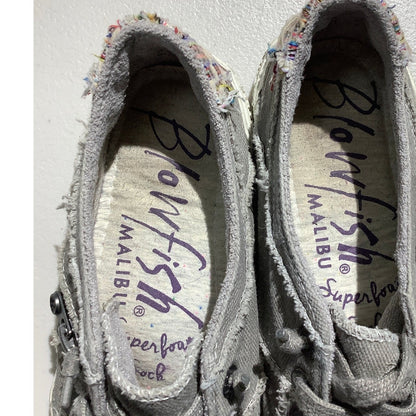 Blowfish Malibu Grey Canvas Sneakers Women 7.5 — Casual, Comfort, Distressed